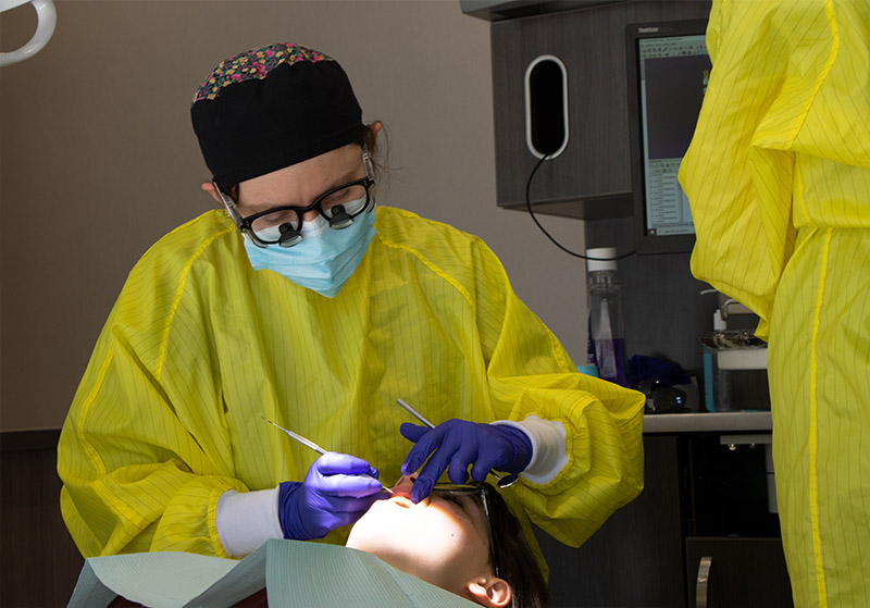 Tooth-Extractions1 Dr. Peter Servinis